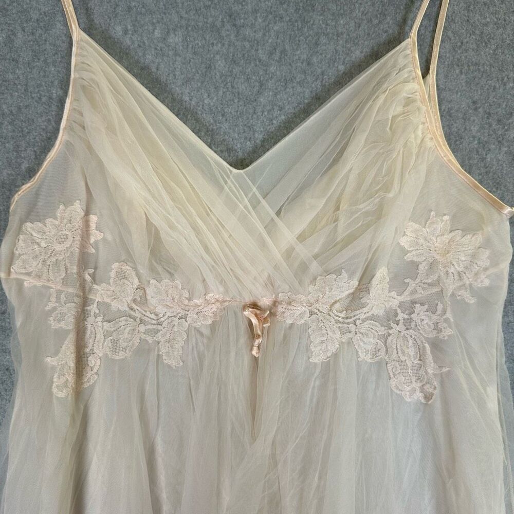 Vintage Vanity Fair Pink Slip Dress Cottagecore Size 36 Sheer Nylon Tricot - Picture 4 of 11